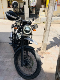 Royal Enfield Himalayan Sleet
