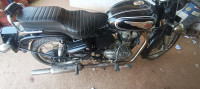 Black Royal Enfield Bullet 500