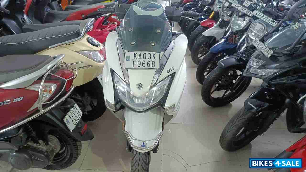 Suzuki Burgman Street BS6
