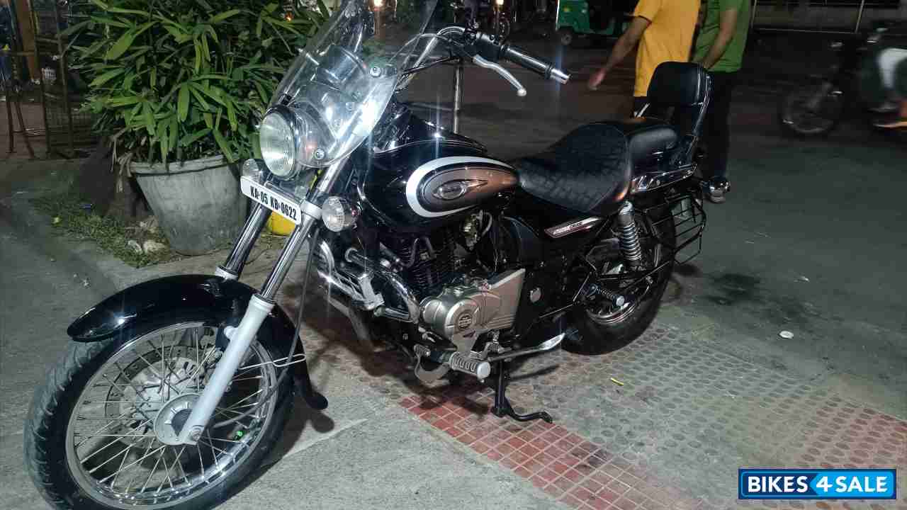 Bajaj Avenger Cruise 220