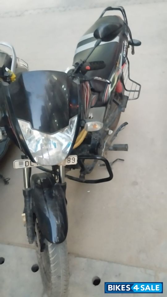 Black Mahindra Centuro N1