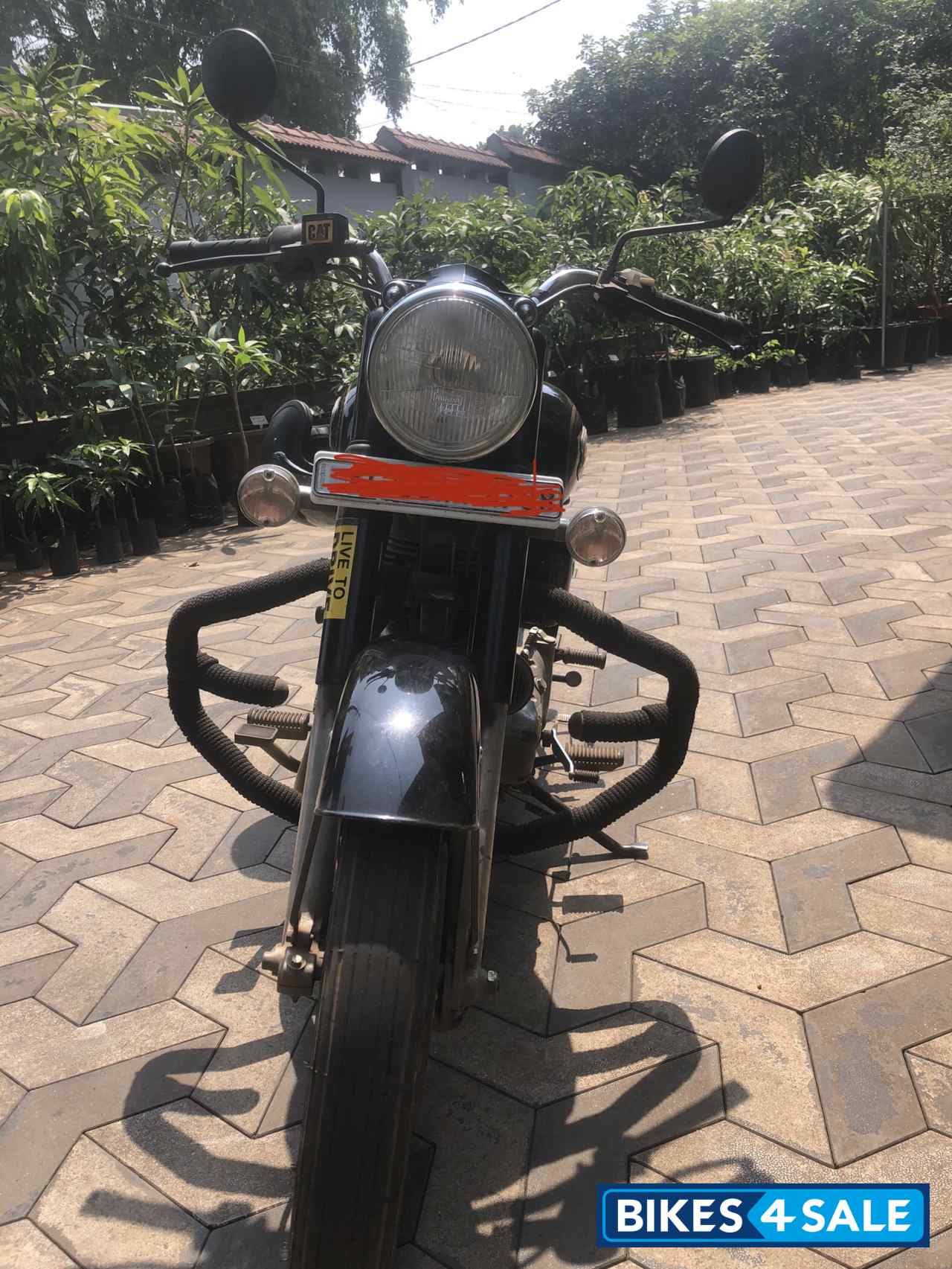 Royal Enfield Bullet 350