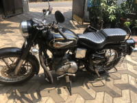 Royal Enfield Bullet 350