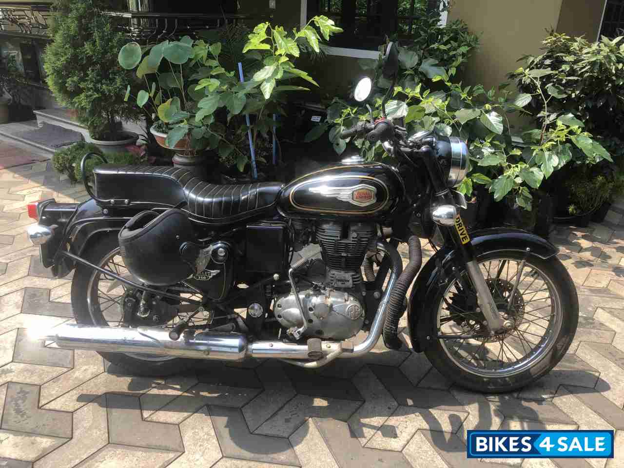 Royal Enfield Bullet 350