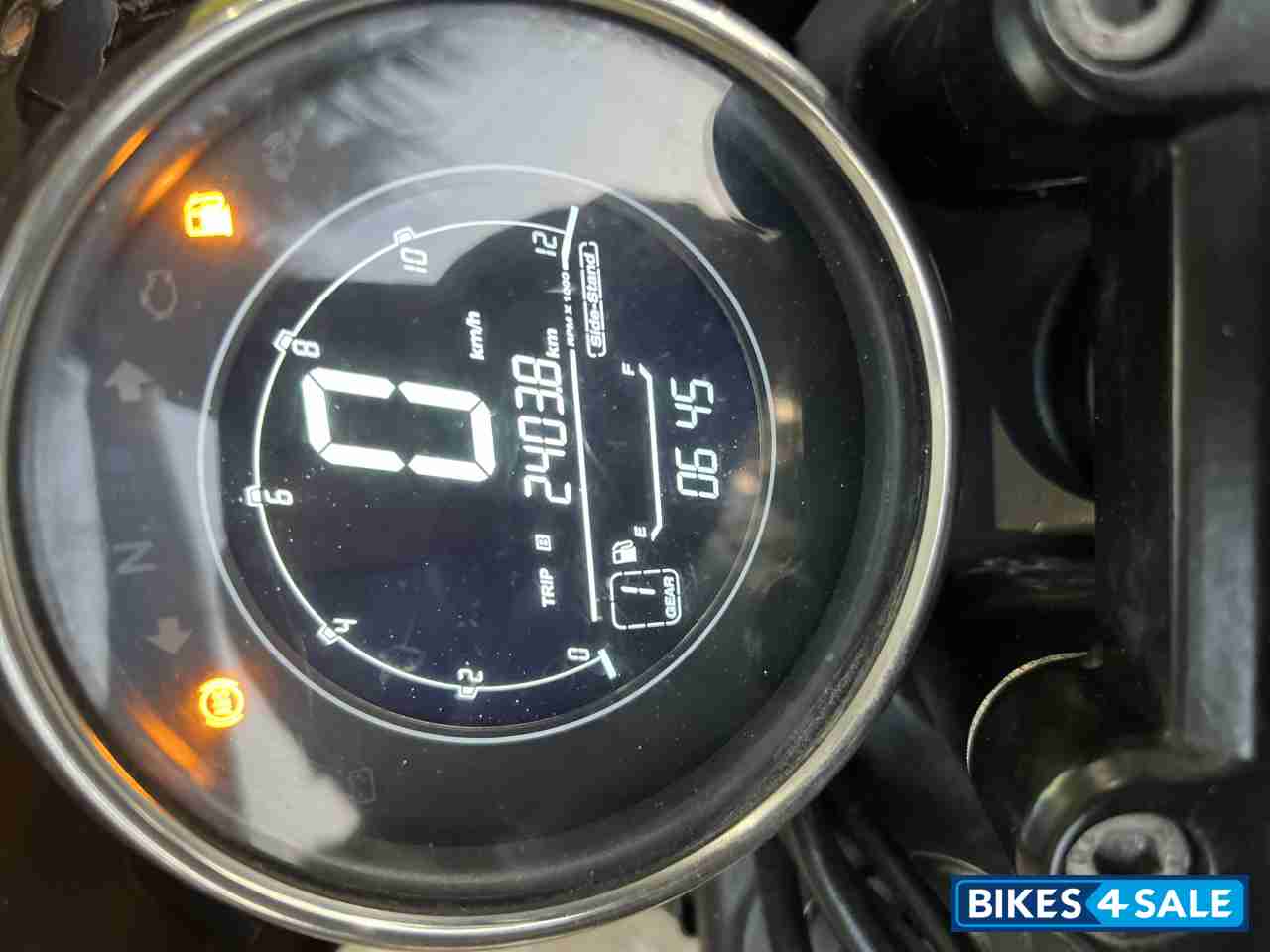 Smokey Grey Yezdi Roadster Dark