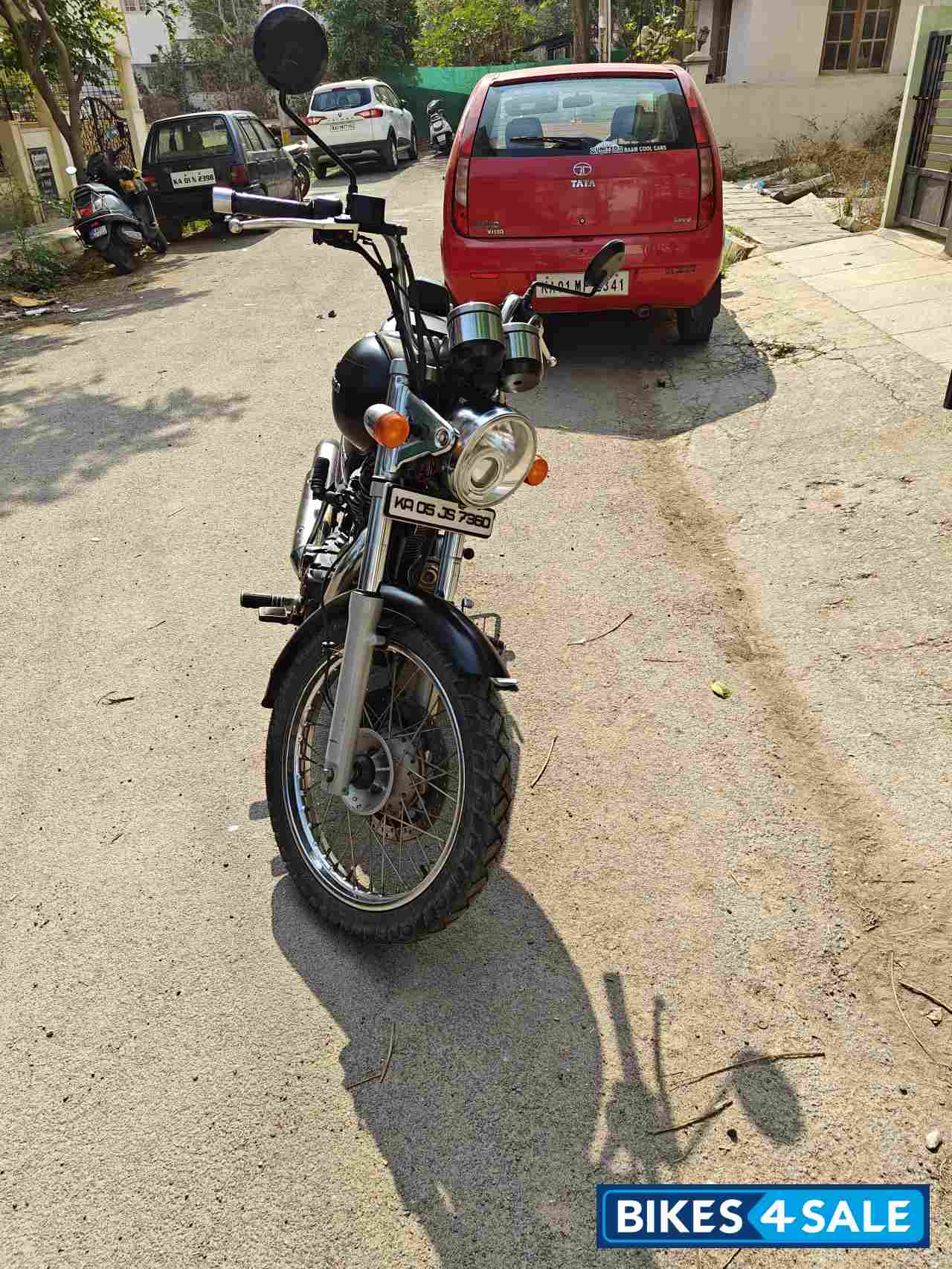 Royal Enfield Thunderbird