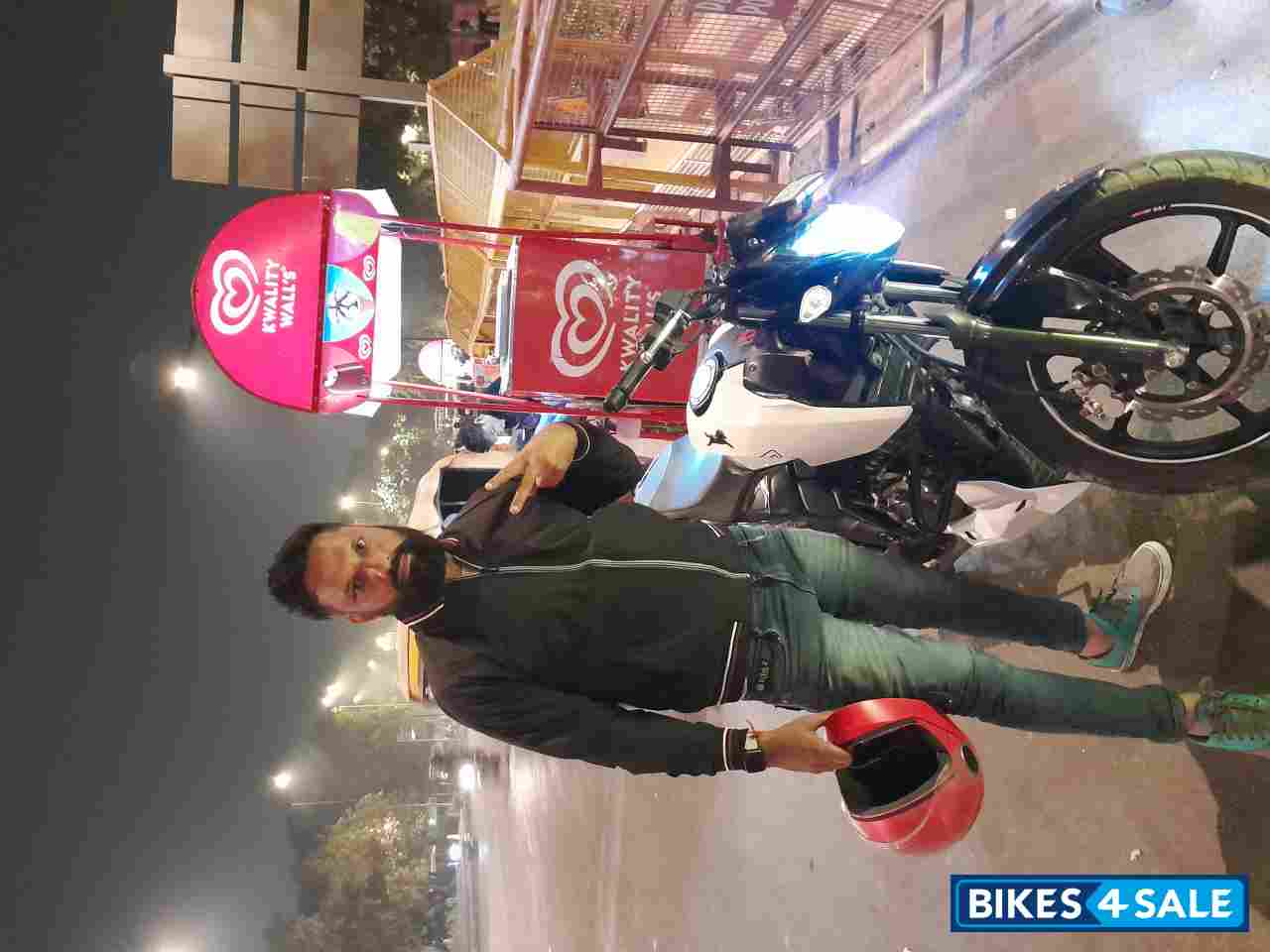 TVS Apache RTR 160 4V