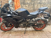Ebony Black Met KTM RC 200 2022