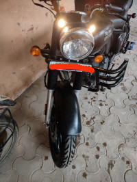 Black Royal Enfield Classic 350 Dual Channel BS6