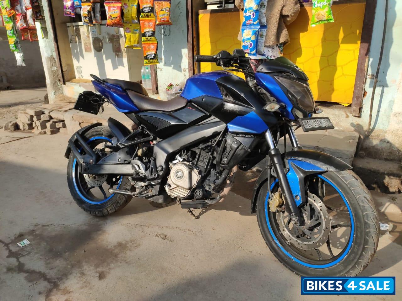 Bajaj Pulsar 200 NS