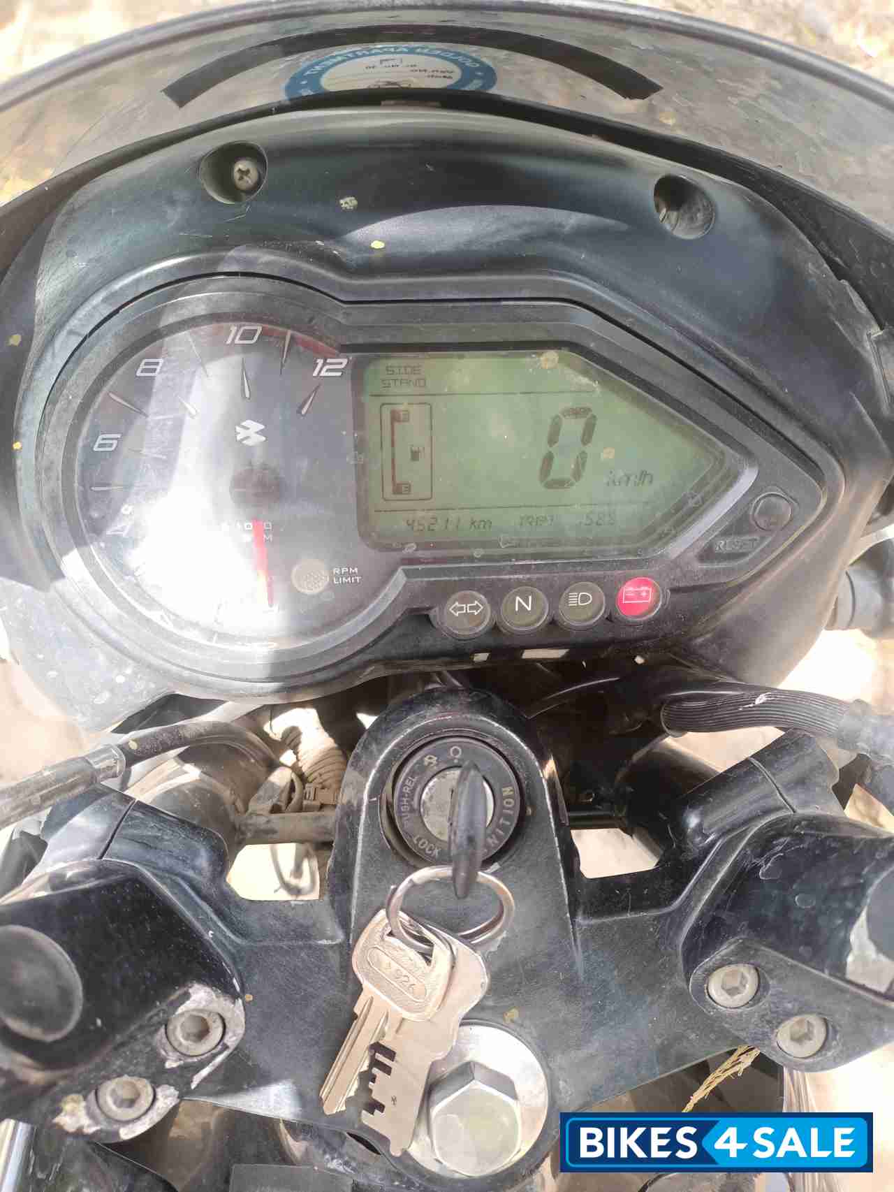 Bajaj Pulsar 180