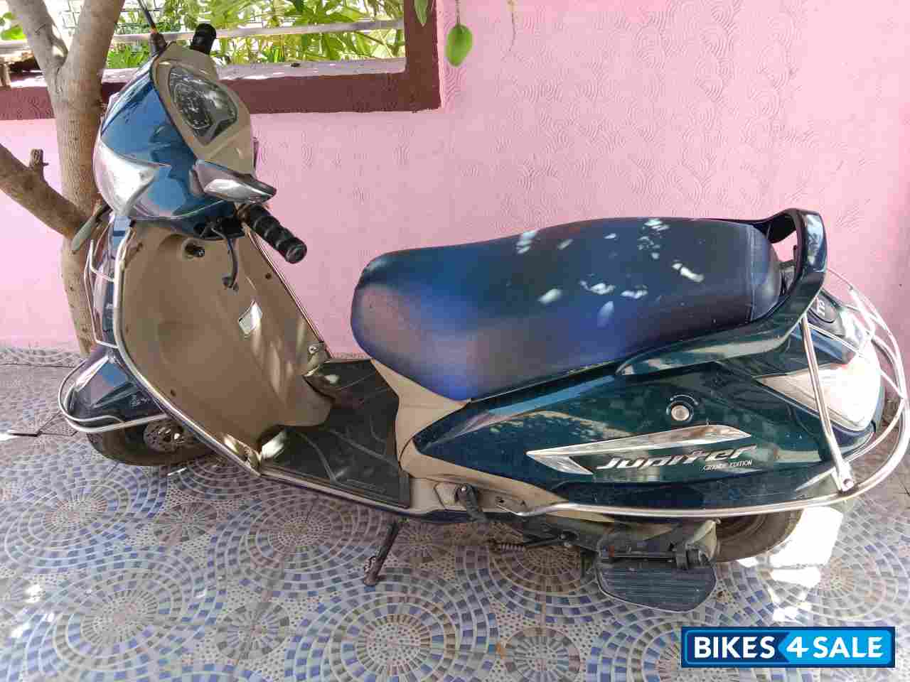 Starlight Blue TVS Jupiter Grande