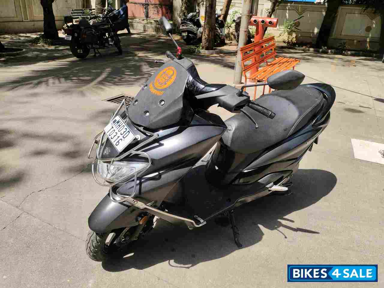 Suzuki Burgman Street Bluetooth Enabled