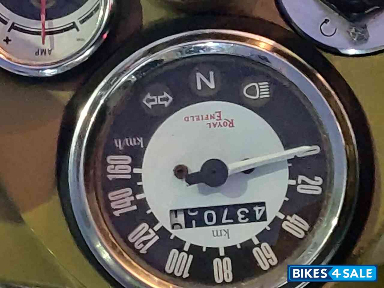 Desert Storm Royal Enfield Classic Desert Storm