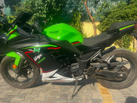 Kawasaki Ninja 300R