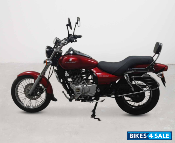 Bajaj Avenger Cruise 220 BS6