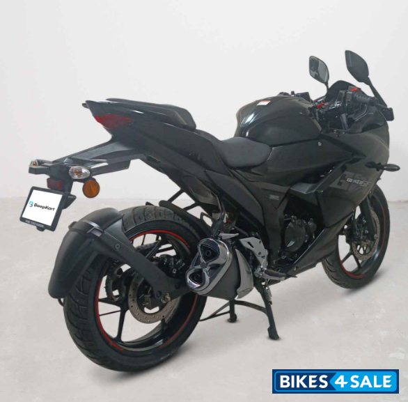 Suzuki Gixxer SF