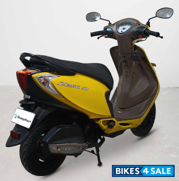 TVS Scooty Zest 110 BS6