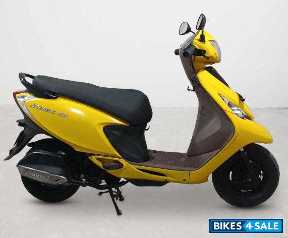 TVS Scooty Zest 110 BS6
