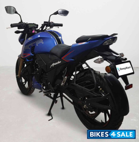 TVS Apache RTR 200 4V