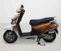 Mahindra Gusto 125 2017 Model