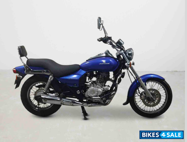Bajaj Avenger 180 DTS-i