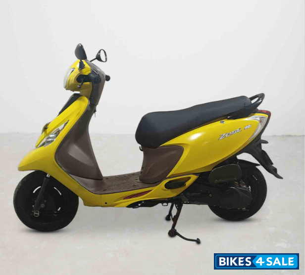 TVS Scooty Zest 110 BS6