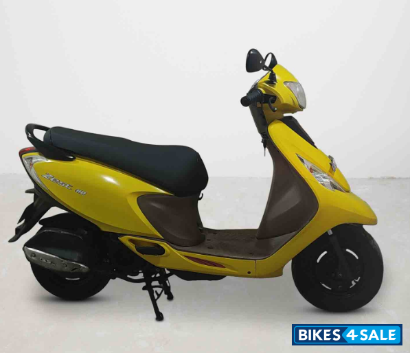 TVS Scooty Zest 110 BS6