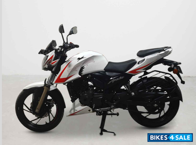 TVS Apache RTR 200 4V
