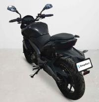 Bajaj Dominar 400