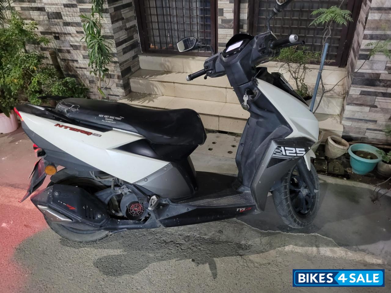 White TVS NTORQ 125