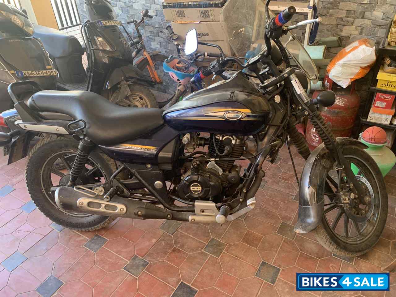 Bajaj Avenger Street 150