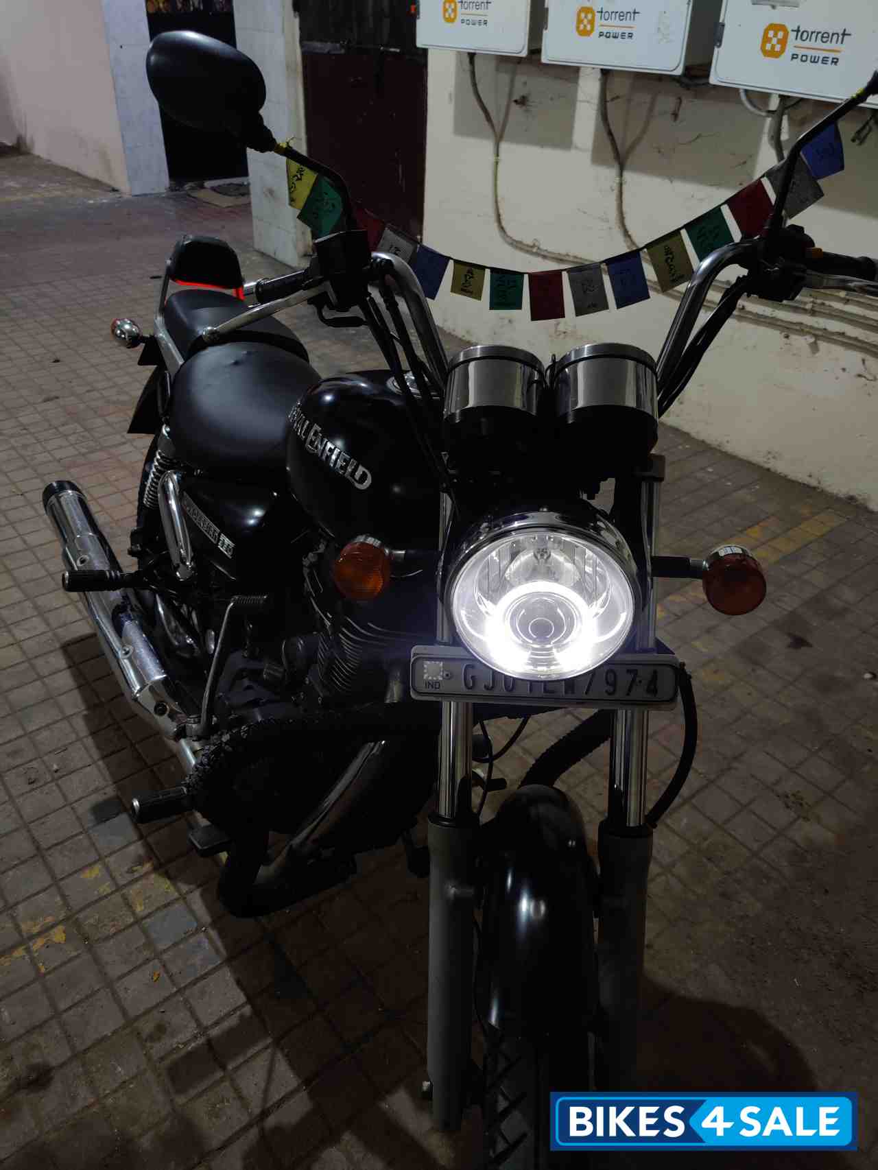 Stone Black Royal Enfield Thunderbird 350
