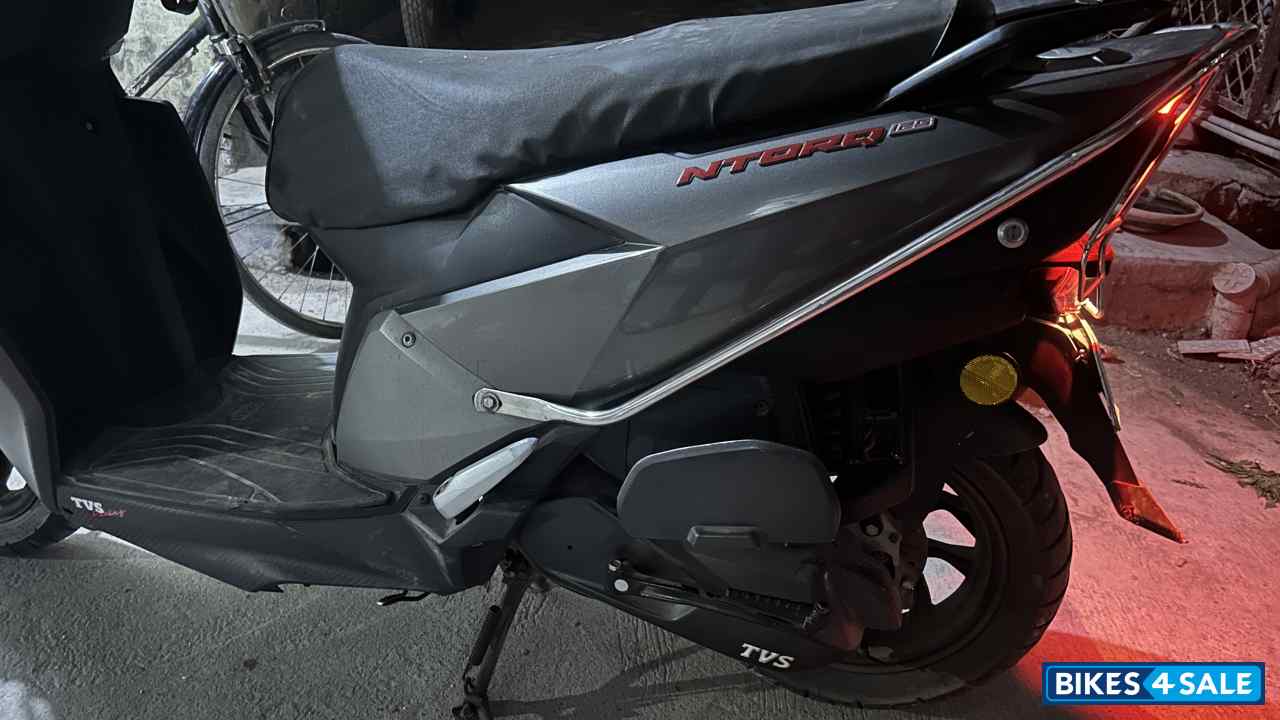 Top Frost TVS NTORQ 125 BS6