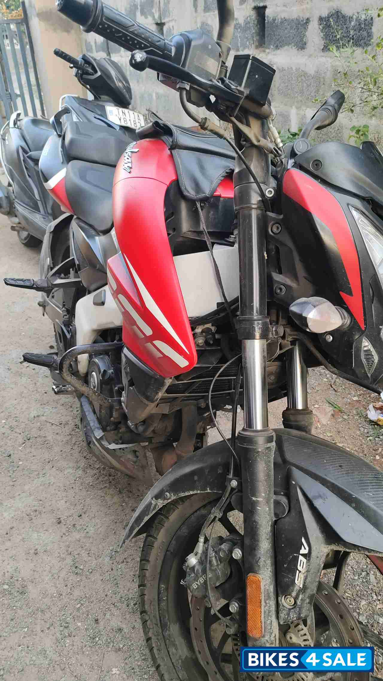 Bajaj Pulsar 200 NS