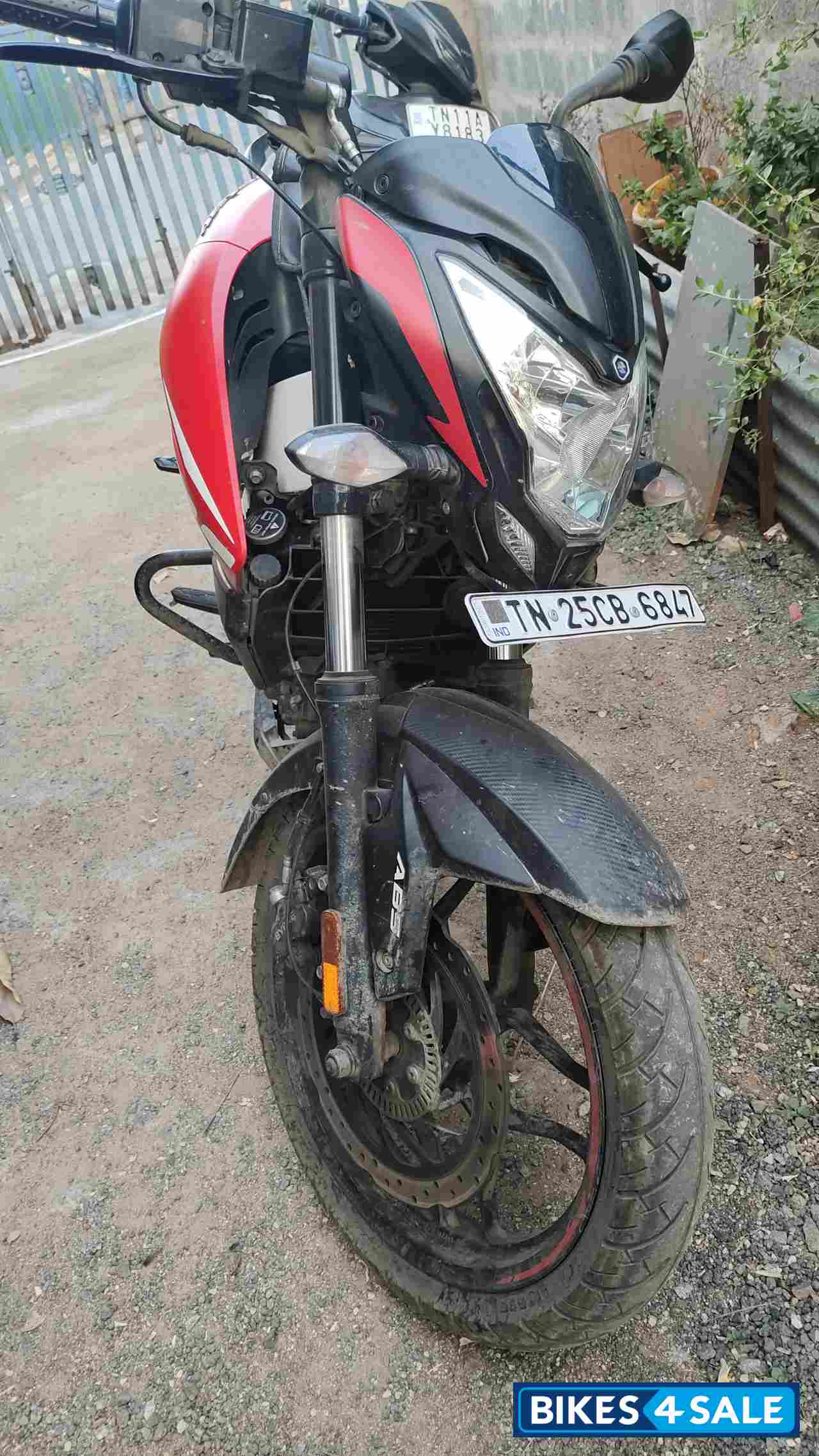 Bajaj Pulsar 200 NS