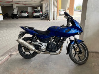 Bajaj Pulsar 220F