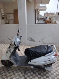 White Honda Activa 3G