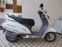 White Honda Activa 3G