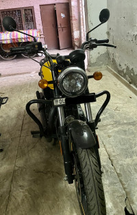 Yellow Royal Enfield Meteor 350 Fireball