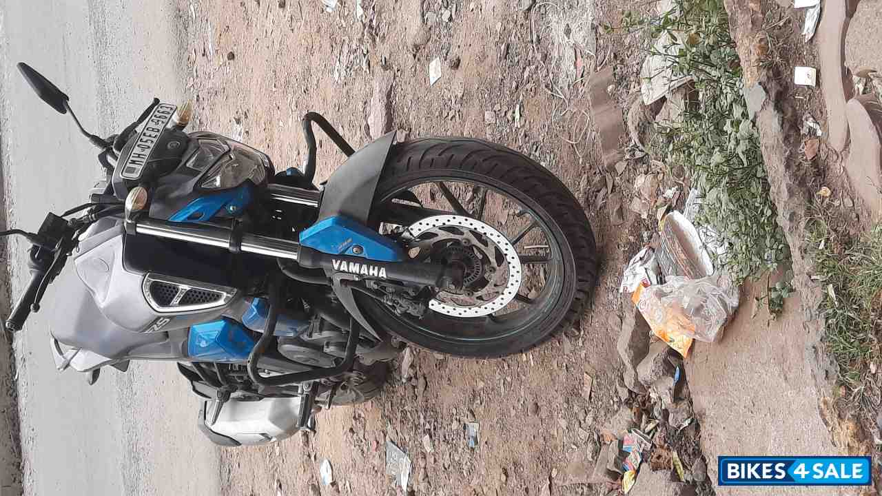 Gary Blue Matt Yamaha FZ-S FI V3