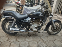 Bajaj Avenger 200 DTS-i