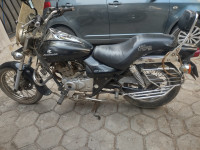 Bajaj Avenger 200 DTS-i