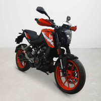 KTM Duke 125