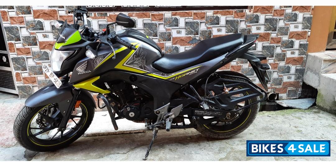 Honda CB Hornet 160R