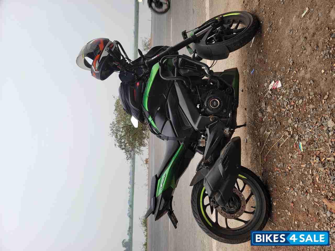 Bajaj Dominar 400 ABS BS6