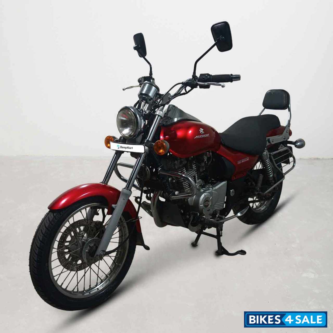 Bajaj Avenger 180 DTS-i