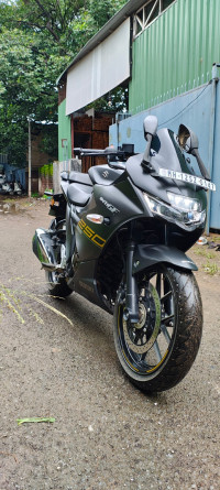 Matte Black Suzuki Gixxer SF BS6