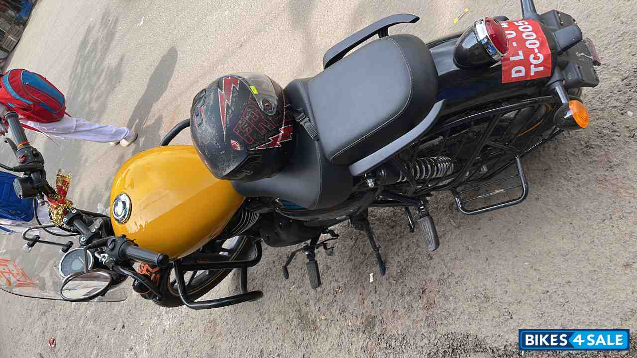 Royal Enfield Meteor 350 Fireball