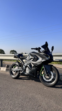 Space Grey Bajaj Pulsar RS 200 ABS